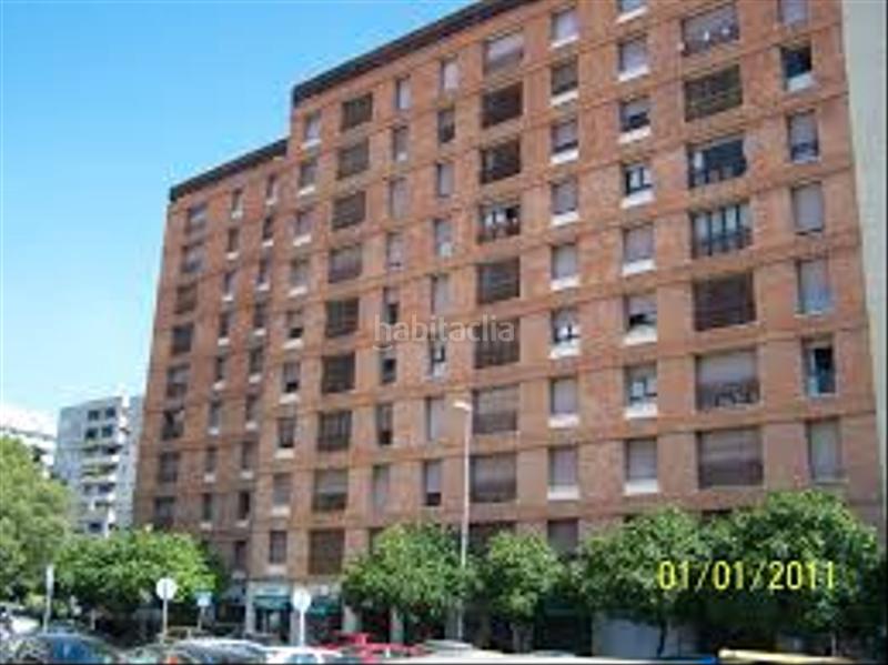 Foto 335e041b-a8c1-428a-aa82-c7aa067e9b0b. Appartamento in Parque María Luisa -Giralda Sur Sevilla