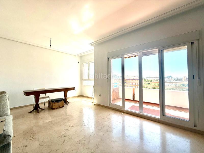 Foto f35b9bab-e2c8-4385-b7f2-7acf0f37c06b. Appartamento in Parque María Luisa -Giralda Sur Sevilla