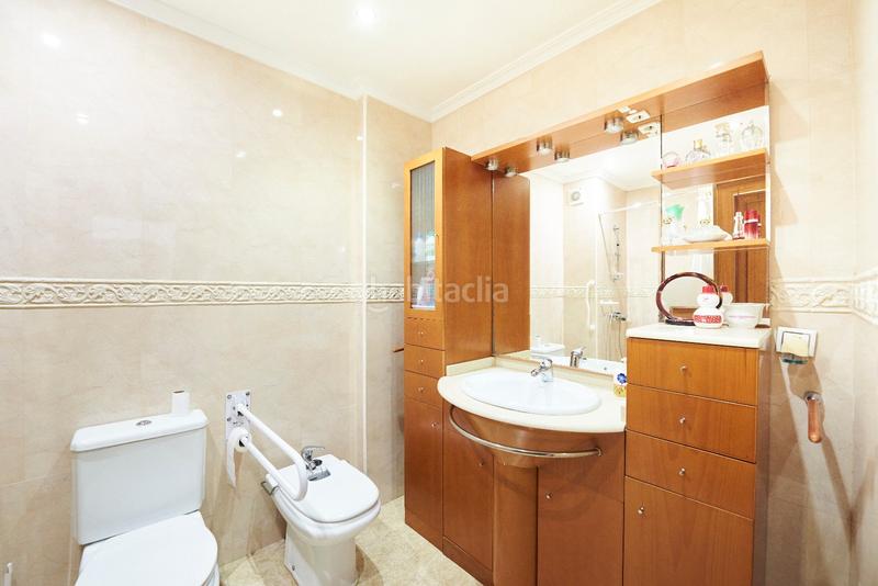 Foto a0cc8c89-557b-4ae7-8826-4e101cc86625. Piso venta de piso jose laguillo en San Carlos - San José Sevilla