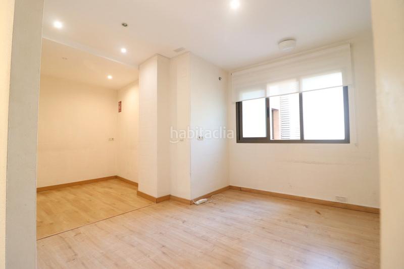 Foto 416e1561-baa1-4a98-9ba7-b5b98580522e. Piso venta de piso zona ramon carande en Parque María Luisa -Giralda Sur Sevilla