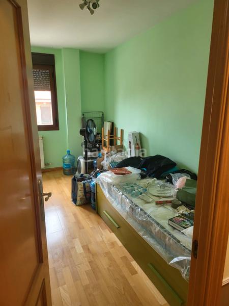 Foto e155ff36-1aa0-42c9-b47a-685366844fb7. Flat with heating in La Paz Zaragoza