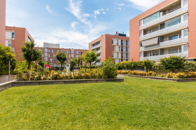 Foto 46d3233c-d263-40ab-b207-53628ab92923. Duplex con riscaldamento piscina in Miralbueno Zaragoza