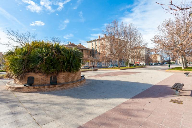 Foto f5541bac-490a-4173-b47c-37c1232b0752. Duplex con riscaldamento piscina in Miralbueno Zaragoza