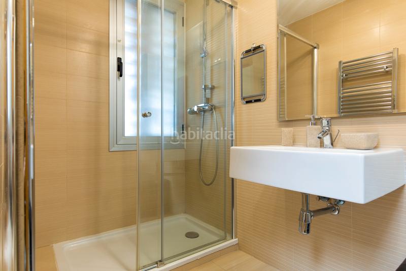 Foto fe32ce1d-b789-42e1-83b0-baedf610c2b5. Duplex con riscaldamento piscina in Miralbueno Zaragoza