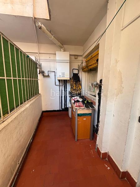 Foto b9e74429-8c8b-42cd-b925-6dbec0f8927d. Flat with heating in Las Delicias Zaragoza