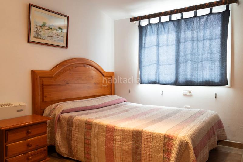 Foto 3d50365b-3334-46c3-b338-6de767eeb5d4. Edificio en carrer del flamenc 9 en Deltebre