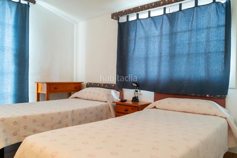 Foto 726e68c3-975f-470f-ad5f-82f1a0a6db0e. Gebäude in carrer del flamenc 9 in Deltebre