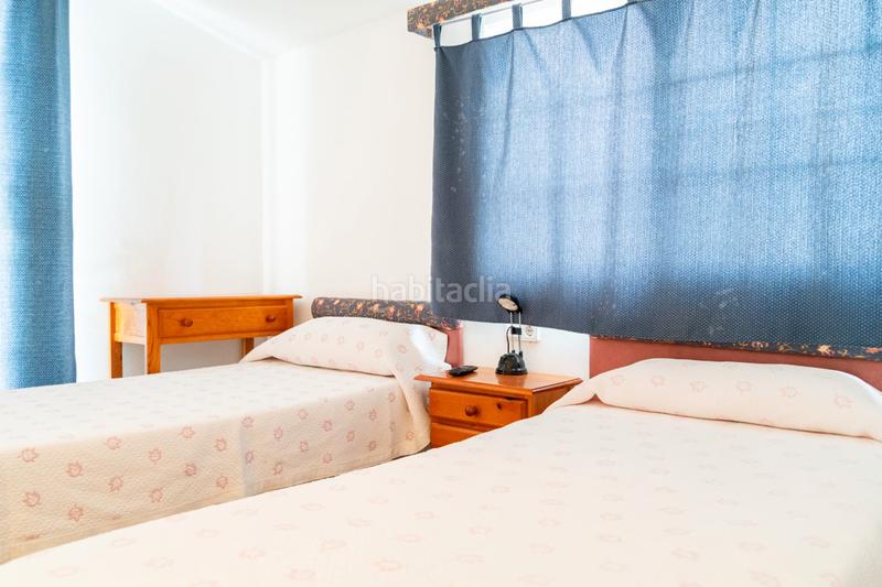 Foto f09909bb-9e9b-41fd-8f5c-a7750e27c697. Gebäude in carrer del flamenc 9 in Deltebre