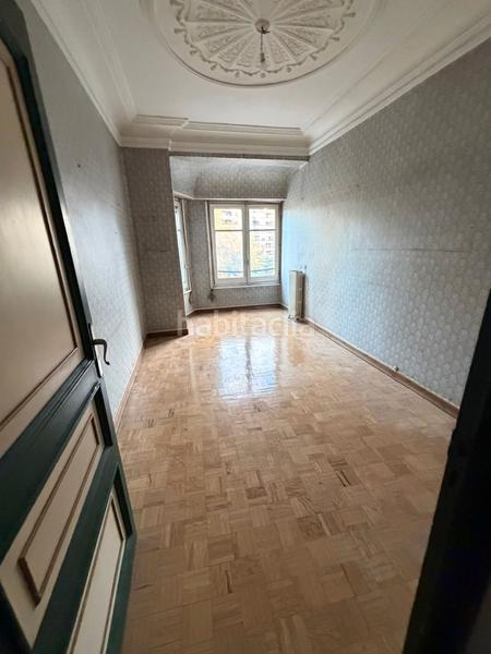 Foto b4cd2dbb-71b8-44d6-8d63-43b3b1feaa36. Etagenwohnung mit heizung in Plaza de Toros Zaragoza