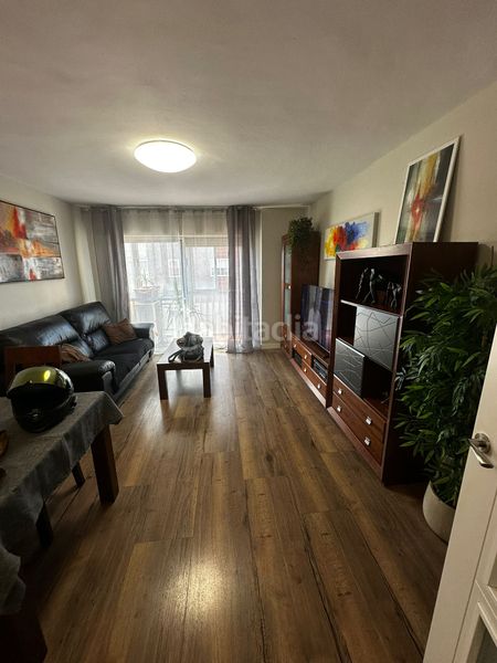 Foto 22265366-ee7d-4fcb-afb5-68f228c3b89d. Pis amb calefacció aparcament a La Almozara Zaragoza