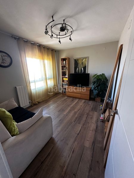 Foto 5401b723-726e-4946-b24d-74ae5022b814. Pis amb calefacció aparcament a La Almozara Zaragoza