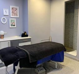 Affitto Locale commerciale  Calle de la reina fabiola