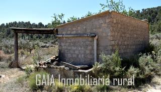 Masia a Mazaleón