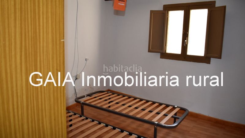 Foto 4a2a01ff-0ab1-4531-8742-074fbaecd4f9. Casa adossada a Maella