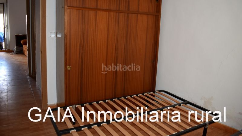 Foto 4eaec6c6-cd2a-4143-8304-71ef18e6cc50. Casa adossada a Maella