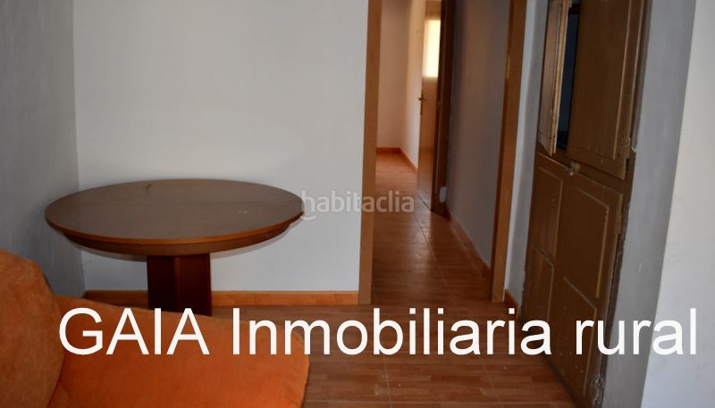 Foto e9ac8219-161b-4143-b80c-ed04bfc0cc66. Casa adossada a Maella