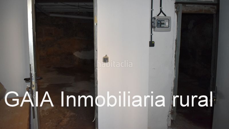 Foto f25e8619-fdaf-48f8-9f0f-bb868ca63e17. Casa adossada a Maella