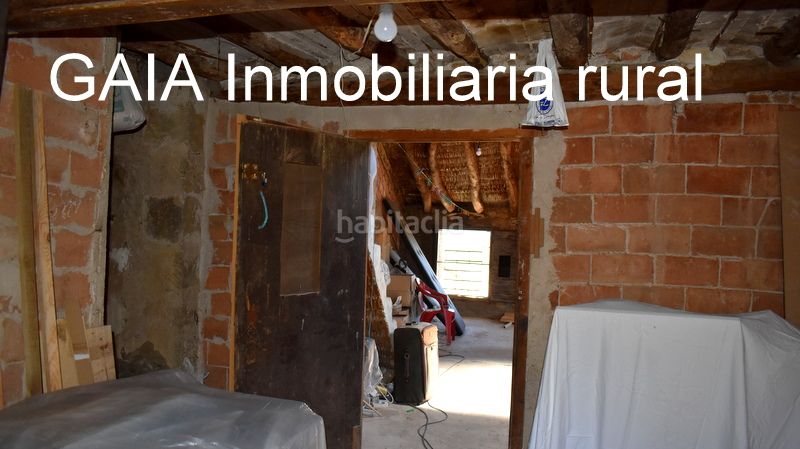 Foto 1c948d7b-bbcf-4978-b5d0-7b79b2bfe291. Casa adossada a Maella