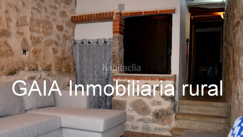 Foto ffdd7348-84ea-491a-b46a-2f5f0486e7b1. Casa adossada a Maella