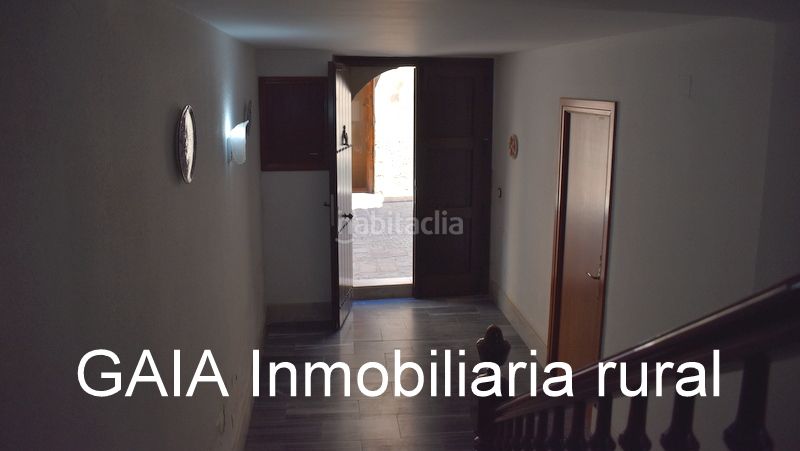 Foto d8fb0e44-bcdd-49ad-aa76-9676cbe55941. Casa adossada a Mazaleón
