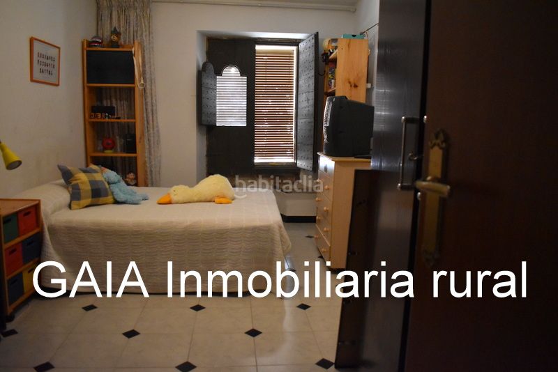 Foto f74827c2-5da5-4f24-bed4-80ca34ec5c7b. Casa adossada a Mazaleón