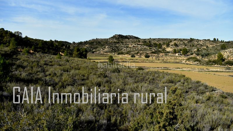 Foto 5dfcd847-dbab-4923-9f36-b5db3a386fa0. Masia a Maella