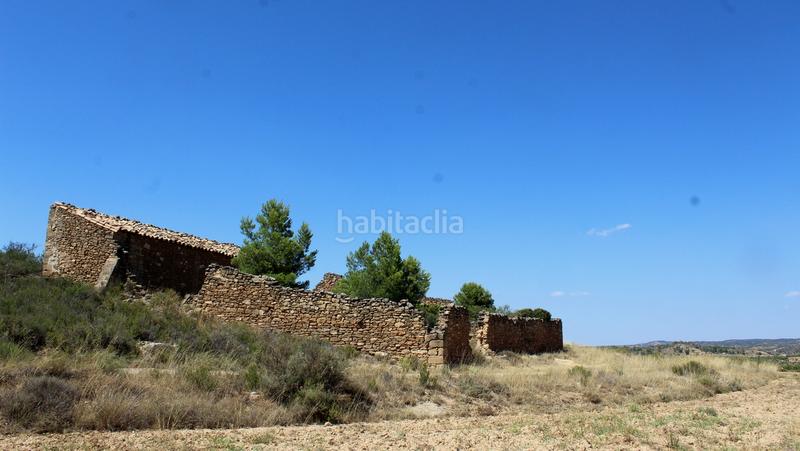 Foto c4be8f5e-2754-448d-a617-c3449f86f9c0. Masía en Maella