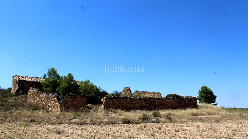 Foto fe0c54fd-6b5a-40bd-a5c1-df7b4a05e45c. Masía en Maella