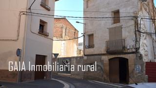 Casa adossada en Caspe