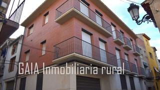 Semi detached house in Maella