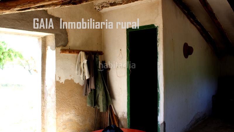 Foto f18cdafc-4f75-45b7-a497-70c3ccd2733c. Masía en Fabara