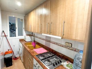 Pis  Carrer de pau claris. Para entrar a vivir, exterior y 2 habitaciones