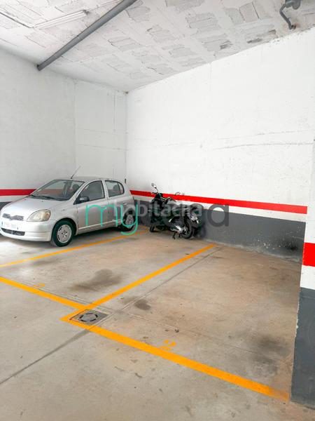 Foto d5f4f92f-5650-4603-aee3-a7427bc580e6. Parking coche plaza de parking en venta en Llefià Badalona