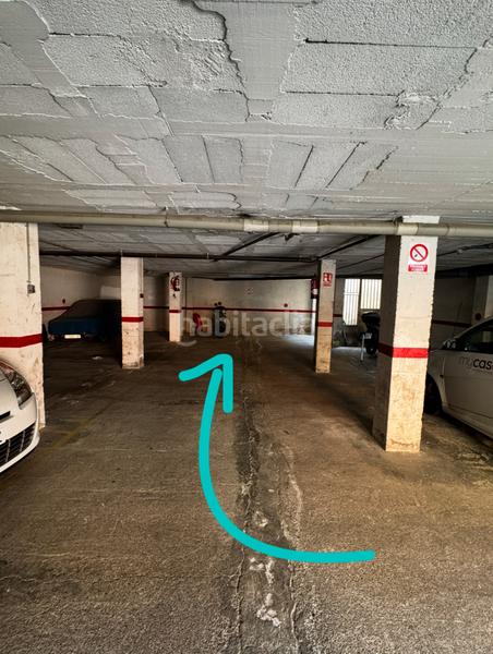 Foto 6530308f-a469-407d-8fe5-7458a0bd57aa. Posto auto in carrer del planeta mart 4 in Llefià Badalona