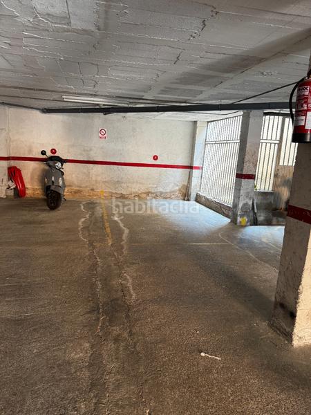 Foto 6ce32f5f-d71a-43b6-9816-e9b501f09852. Posto auto in carrer del planeta mart 4 in Llefià Badalona