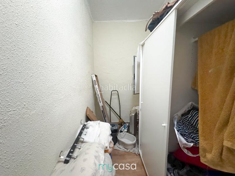 Foto af644c33-e639-476f-84e6-0c3198ddb011. Piso para entrar a vivir, exterior y 2 habitaciones *ite pasada en Santa Coloma de Gramenet