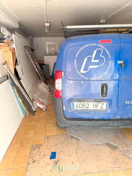 Foto 35871171-a0fb-4148-95c1-bb407fba7768. Local commercial dans El Raval Santa Coloma de Gramenet