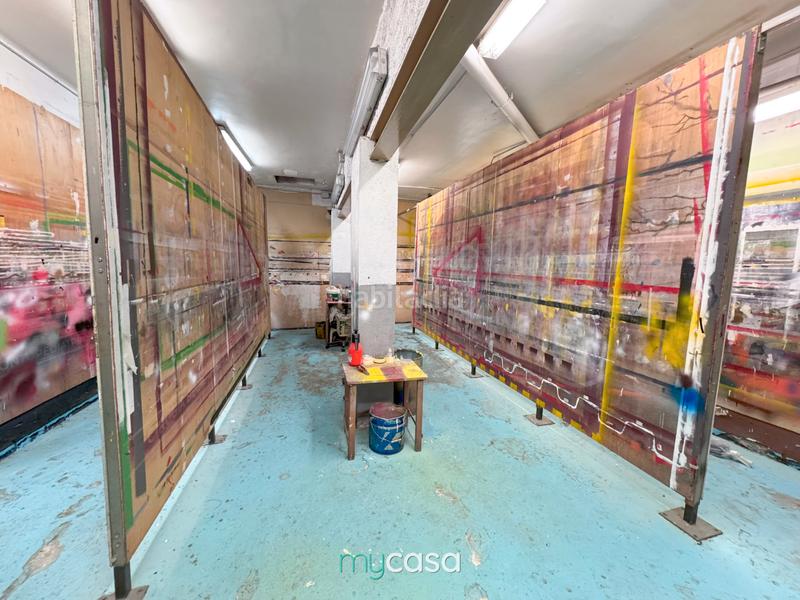 Foto 8fff4009-b4e1-46c6-8ae8-facf9d6c9c4c. Local commercial dans El Raval Santa Coloma de Gramenet