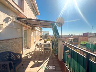 Piso  Carrer de calderón de la barca. ¡ ático con gran terraza + 3 habitaciones + ascensor!
