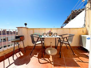 Àtic  Avinguda de puigfred. ¡ático con magnífica terraza, y dos habitaciones!