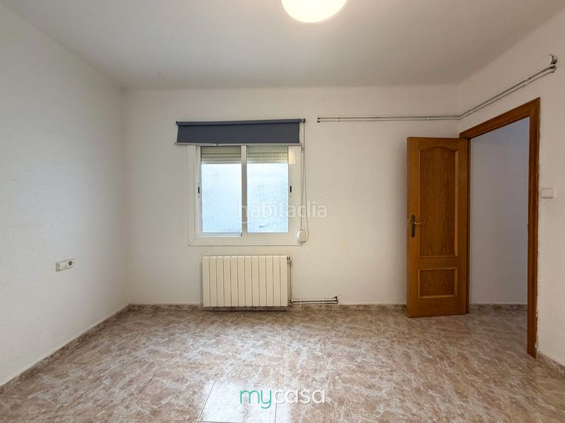 Foto c8e43305-07c6-4862-b86a-9b54cf59b595. Àtic amb calefacció a Bufalà Badalona