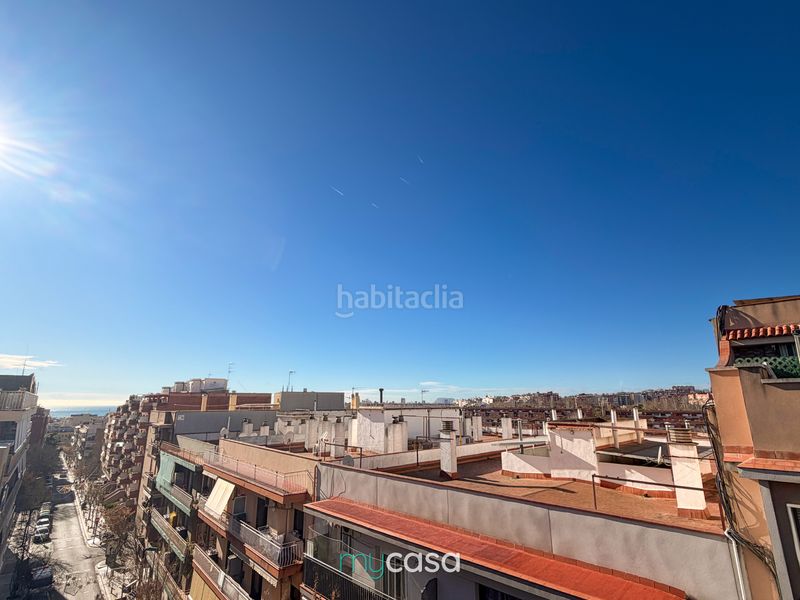 Foto 6734041e-d071-44e4-a9be-c3268d178354. Àtic amb calefacció a Bufalà Badalona