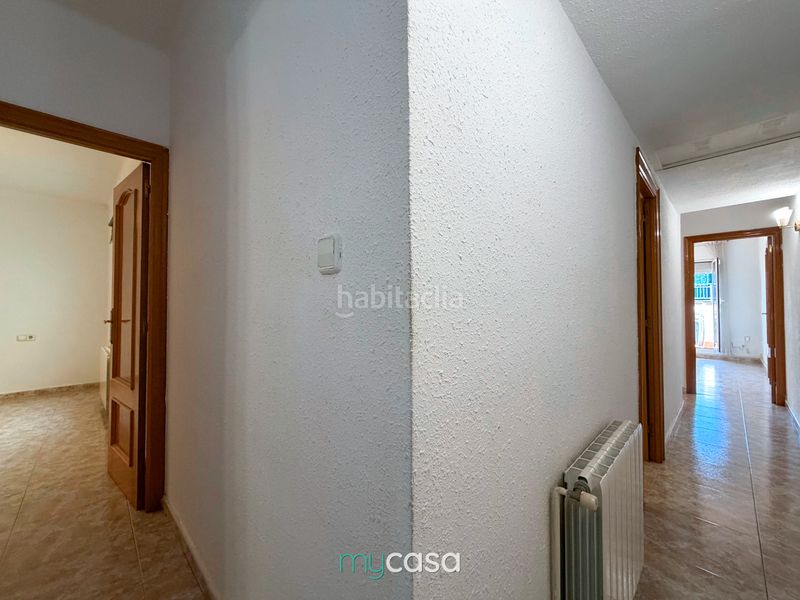 Foto cfb5a110-94f1-4d52-8827-8eebcf5bd6b4. Àtic amb calefacció a Bufalà Badalona