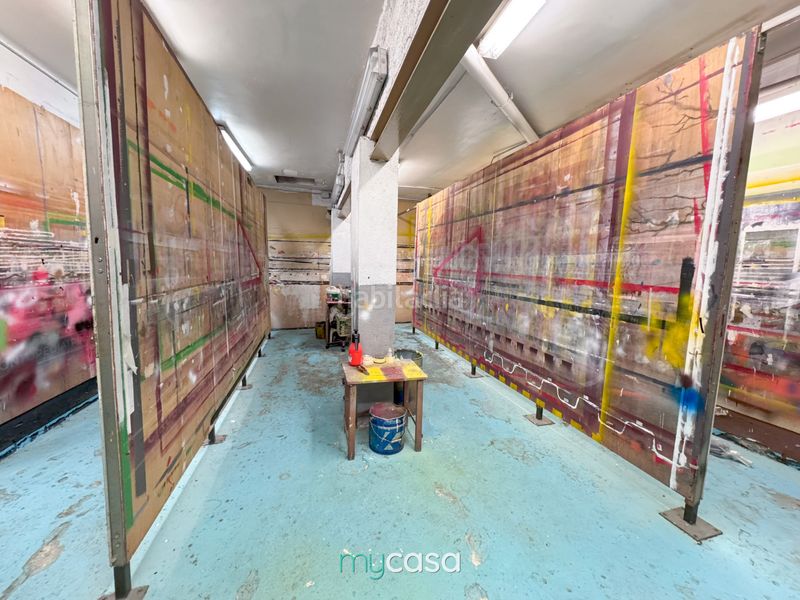 Foto d0102bc7-9d51-40b7-aef8-9fbfbc8194bf. Local comercial a carrer de sant ernest 10 a El Raval Santa Coloma de Gramenet
