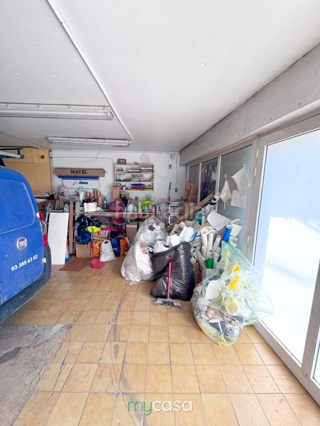 Foto e43828a2-391f-4b2a-9b42-d87169b377fb. Local comercial a carrer de sant ernest 10 a El Raval Santa Coloma de Gramenet