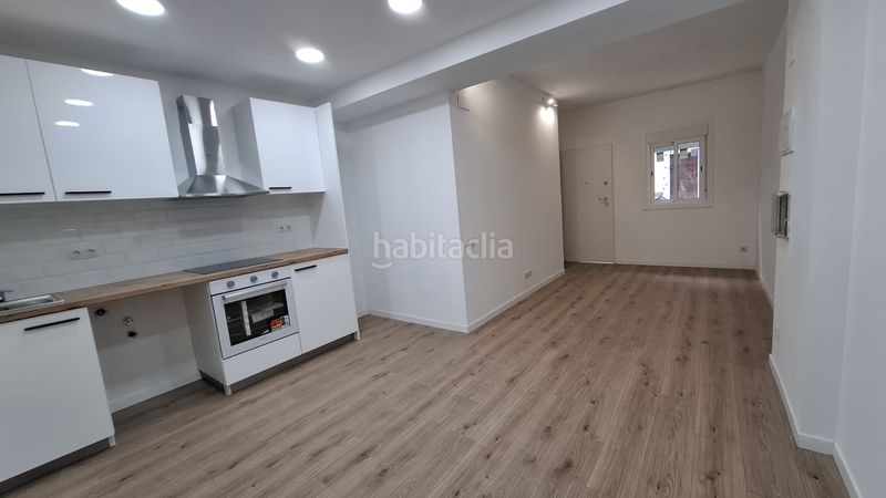 Foto 651a462c-54a0-4f4c-9d52-c86bd002b1d4. Pis a Carmel Barcelona