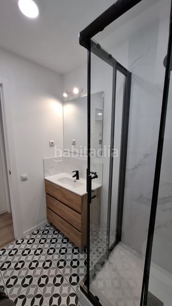 Foto cb270345-c261-423b-9e23-0c1b75b2305c. Pis a Carmel Barcelona