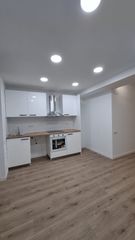 Pis  Passatge d'en xinxó. ¡local-vivienda reformado de 2 habitaciones en el carmel! no tie