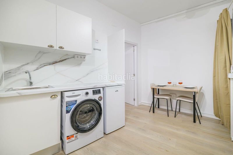 Foto 68b9dcc0-c7fe-4b8c-9ae8-0df9604cc5ea. Local comercial a El Raval Santa Coloma de Gramenet