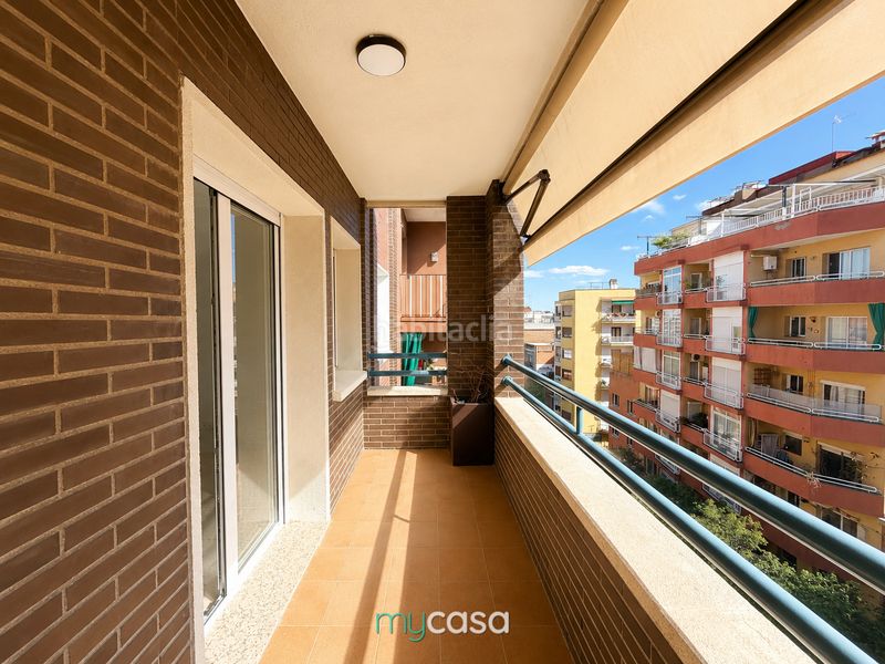 Foto 432c8a15-3d91-4584-9d46-8c8251864c64. Pis amb calefacció aparcament a Sagrada Família Barcelona